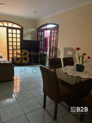 Imagem Casa com 4 Quartos à Venda, 185 m² em Residencial Parque Colina Verde - Bauru Imagem Casa com 4 Quartos à Venda, 185 m² em Residencial Parque Colina Verde - Bauru
