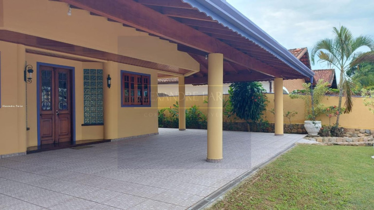 Imagem Casa com 3 Quartos à Venda, 450 m² em Praia Do Arrastão - São Sebastião