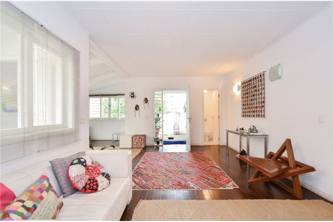 Imagem Casa com 2 Quartos à Venda, em Vila Sônia - São Paulo Imagem Casa com 2 Quartos à Venda, em Vila Sônia - São Paulo