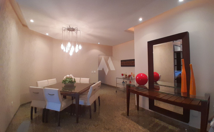 Imagem Apartamento com 3 Quartos à Venda, 176 m² em Embaré - Santos