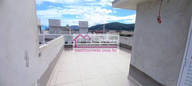 Casa de Condomínio com 3 Quartos à Venda, 191 m² em Balneário Gardem Mar - Caraguatatuba