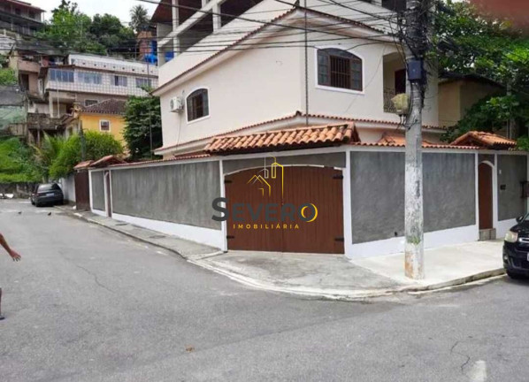 Casa com 4 Quartos à Venda, 210 m² em Fonseca - Niterói