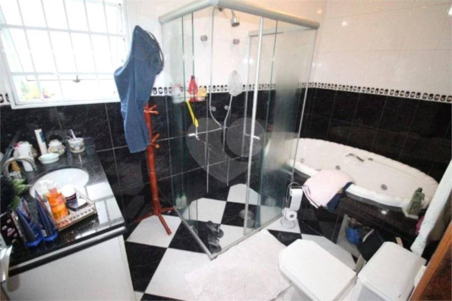 Imagem Sobrado com 4 Quartos à Venda, 250 m² em Km 18 - Osasco Imagem Sobrado com 4 Quartos à Venda, 250 m² em Km 18 - Osasco