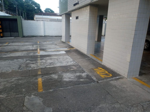 Apartamento com 3 Quartos à Venda, 135 m² em Paissandu - Recife