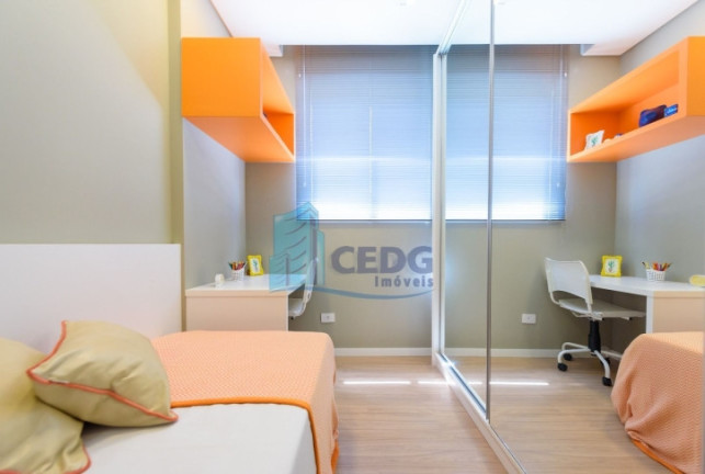 Imagem Apartamento com 3 Quartos à Venda, 77 m² em Mercês - Curitiba