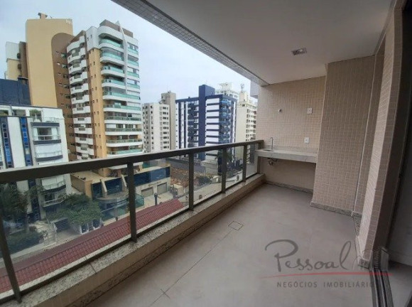 Imagem Apartamento com 3 Quartos à Venda, em Centro - Florianópolis Imagem Apartamento com 3 Quartos à Venda, em Centro - Florianópolis