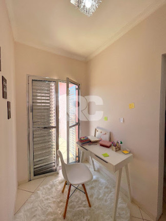 Imagem Sobrado com 3 Quartos à Venda, 215 m² em Vila Ipiranga - Mogi Das Cruzes Imagem Sobrado com 3 Quartos à Venda, 215 m² em Vila Ipiranga - Mogi Das Cruzes