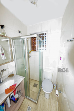 Imagem Imóvel com 2 Quartos à Venda, em Cristal - Porto Alegre Imagem Imóvel com 2 Quartos à Venda, em Cristal - Porto Alegre