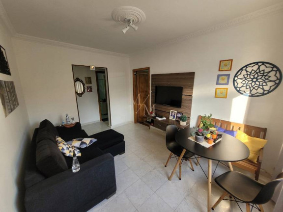 Apartamento com 2 Quartos à Venda, 65 m² em Embaré - Santos
