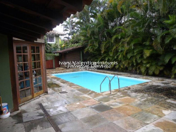 Casa de Condomínio com 5 Quartos à Venda, 600 m² em Barra Da Tijuca - Rio De Janeiro