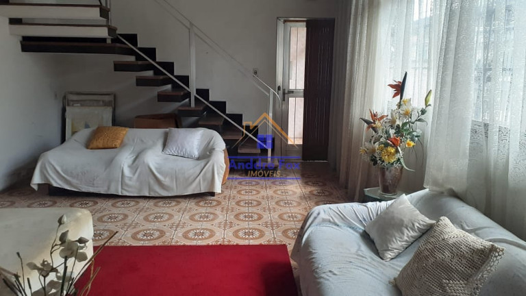 Imagem Casa com 4 Quartos à Venda, 206 m² em Vista Alegre - Rio De Janeiro Imagem Casa com 4 Quartos à Venda, 206 m² em Vista Alegre - Rio De Janeiro