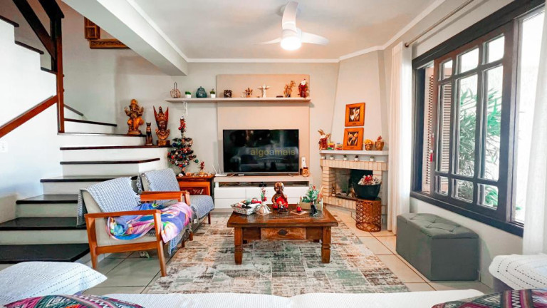 Imagem Imóvel com 3 Quartos à Venda, 145 m² em Centro - Xangri-lá