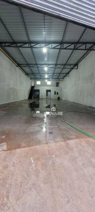 Galpão à Venda ou Locação, 300 m² em Karfan - Itumbiara