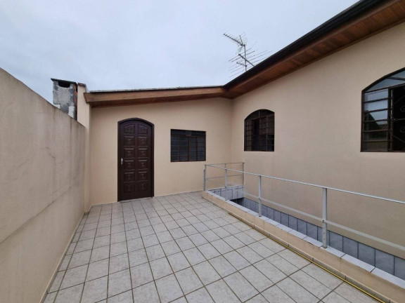 Imagem Sobrado com 4 Quartos à Venda, 240 m² em Capão Da Imbuia - Curitiba Imagem Sobrado com 4 Quartos à Venda, 240 m² em Capão Da Imbuia - Curitiba