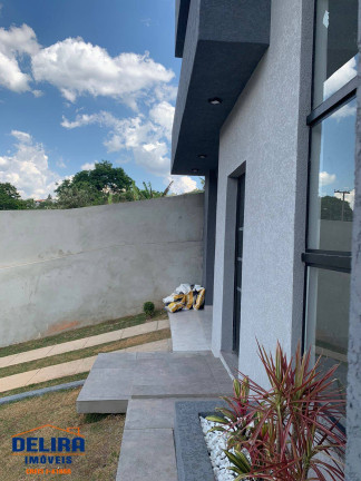 Imagem Casa com 3 Quartos à Venda, 295 m² em Jundiaizinho (terra Preta) - Mairiporã