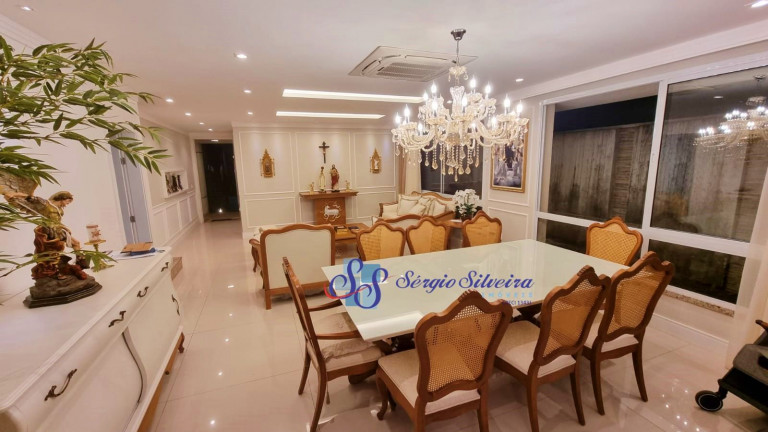 Imagem Casa com 5 Quartos à Venda, 396 m² em Coaçu - Eusébio