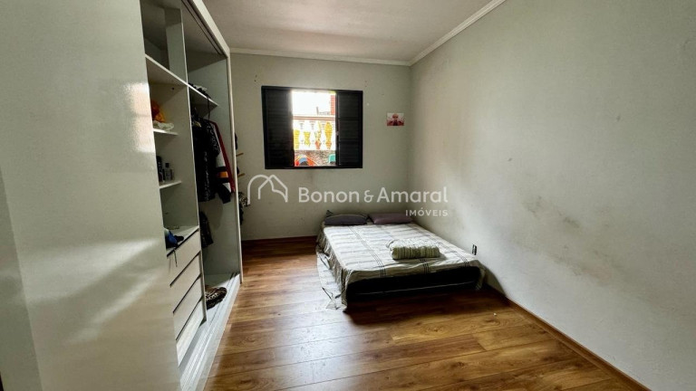 Imagem Casa com 3 Quartos à Venda, 294 m² em Vila São José - Valinhos Imagem Casa com 3 Quartos à Venda, 294 m² em Vila São José - Valinhos