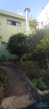 Imagem Sobrado com 4 Quartos à Venda, 261 m² em Vila Gilda - Santo André Imagem Sobrado com 4 Quartos à Venda, 261 m² em Vila Gilda - Santo André