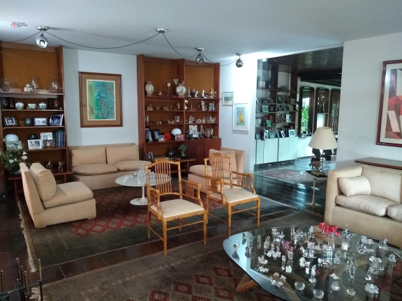 Imagem Sobrado com 4 Quartos à Venda, 532 m² em Butantã - São Paulo