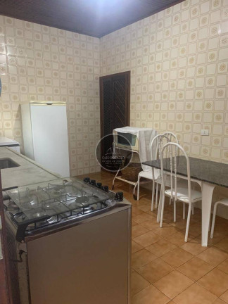 Imagem Casa com 3 Quartos à Venda, 310 m² em Centro - Mongaguá