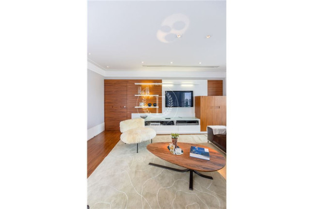 Imagem Apartamento com 3 Quartos à Venda, 633 m² em Moema - São Paulo