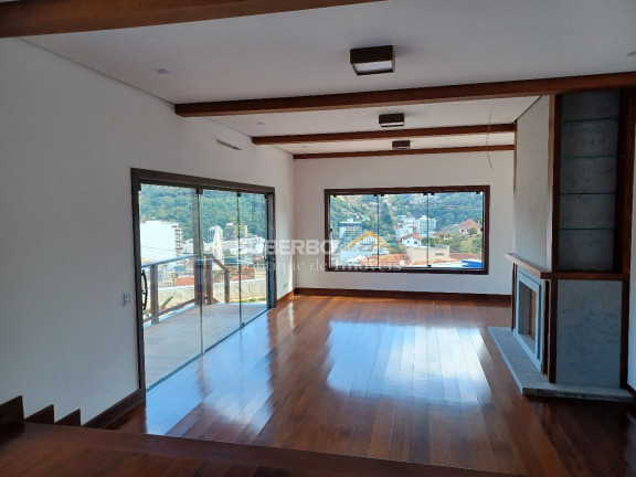 Imagem Casa com 4 Quartos à Venda, 600 m² em Parque São Luiz - Teresópolis Imagem Casa com 4 Quartos à Venda, 600 m² em Parque São Luiz - Teresópolis