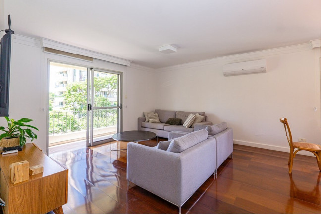 Apartamento com 3 Quartos à Venda, 162 m² em Brooklin Paulista - São Paulo