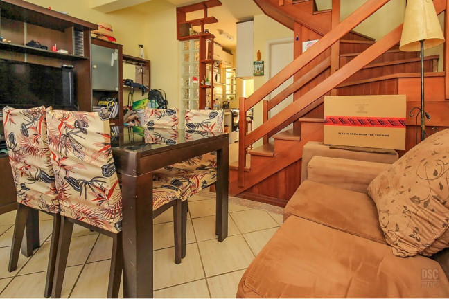 Casa com 3 Quartos à Venda, 80 m² em Cavalhada - Porto Alegre