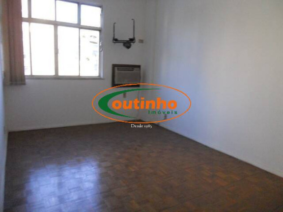 Imagem Apartamento com 4 Quartos à Venda, 135 m² em Tijuca - Rio De Janeiro Imagem Apartamento com 4 Quartos à Venda, 135 m² em Tijuca - Rio De Janeiro