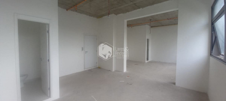 Sala Comercial à Venda, 60 m² em Vila Prudente - São Paulo