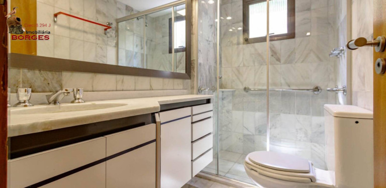 Imagem Apartamento com 3 Quartos à Venda, 192 m² em Itaim Bibi - São Paulo Imagem Apartamento com 3 Quartos à Venda, 192 m² em Itaim Bibi - São Paulo