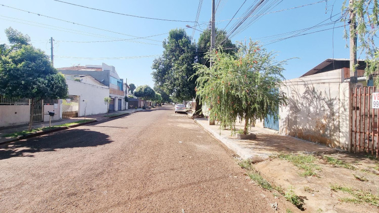 Imagem Casa com 2 Quartos à Venda, 118 m² em Maringá - Londrina