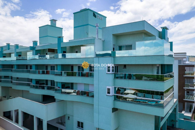 Imagem Apartamento com 3 Quartos à Venda, 164 m² em Mariscal - Bombinhas