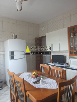Imagem Casa com 8 Quartos à Venda, 220 m² em Serraria - Diadema Imagem Casa com 8 Quartos à Venda, 220 m² em Serraria - Diadema