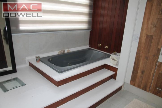 Imagem Casa com 4 Quartos à Venda, 433 m² em Piratininga / Niterói / Rj - Niterói Imagem Casa com 4 Quartos à Venda, 433 m² em Piratininga / Niterói / Rj - Niterói