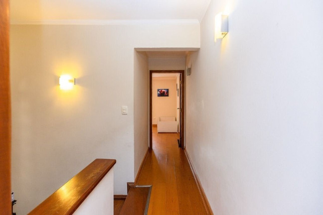 Imagem Casa com 2 Quartos à Venda, 136 m² em Jardim Aeroporto - São Paulo