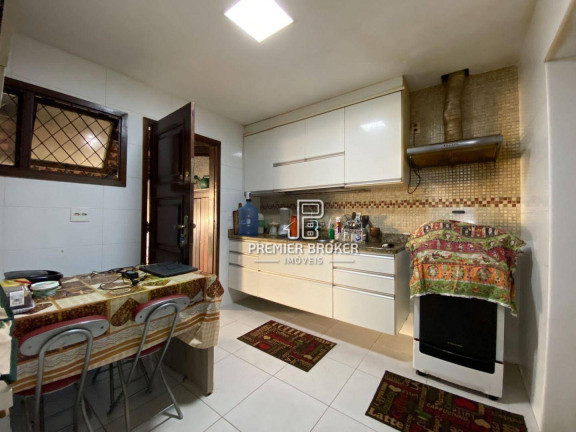 Imagem Casa com 4 Quartos à Venda, 150 m² em Alto - Teresópolis