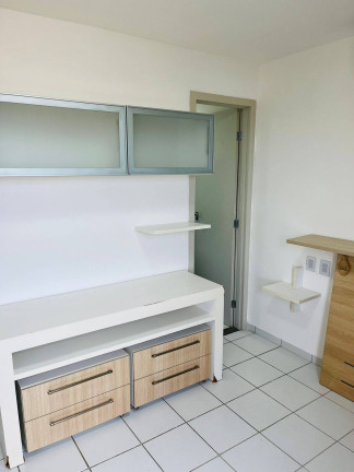 Imagem Apartamento com 2 Quartos para Alugar, 52 m² em Candelária - Natal