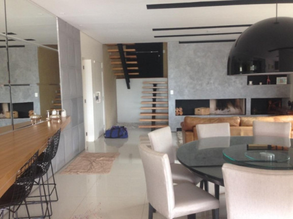 Imagem Casa com 3 Quartos à Venda, 400 m² em São Paulo Ii - Cotia Imagem Casa com 3 Quartos à Venda, 400 m² em São Paulo Ii - Cotia