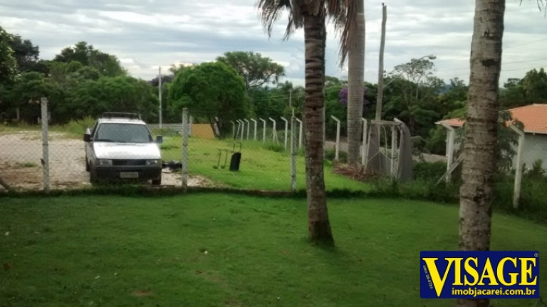 Imagem Chácara com 2 Quartos à Venda, 2.400 m² em Veraneio Ijal - Jacareí