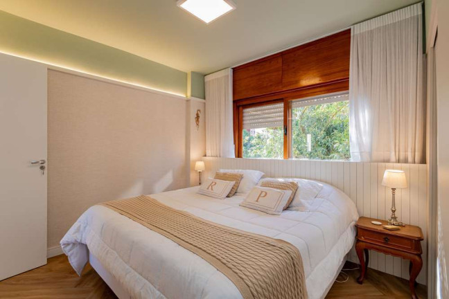 Imagem Apartamento com 3 Quartos à Venda, 120 m² em Menino Deus - Porto Alegre