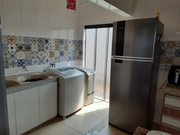 Imagem Casa com 2 Quartos à Venda, 250 m² em Jardim Residencial Vaughan - Sumaré Imagem Casa com 2 Quartos à Venda, 250 m² em Jardim Residencial Vaughan - Sumaré