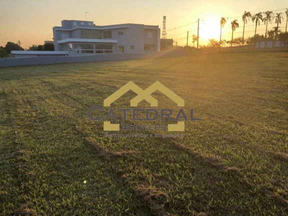 Terreno à Venda, 1.008 m² em Jacaré - Cabreúva