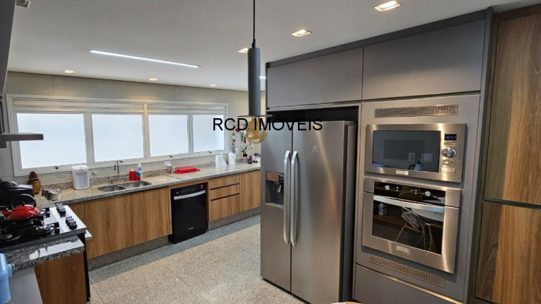 Imagem Apartamento com 3 Quartos à Venda, 238 m² em Vila Suzana - São Paulo