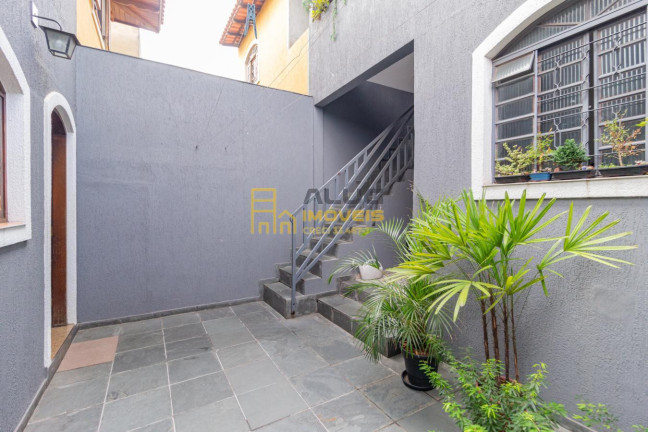 Imagem Casa com 3 Quartos à Venda, 180 m² em Remédios - Osasco