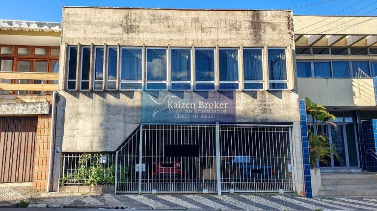 Imagem Casa com 3 Quartos à Venda,  em Centro - Bragança Paulista