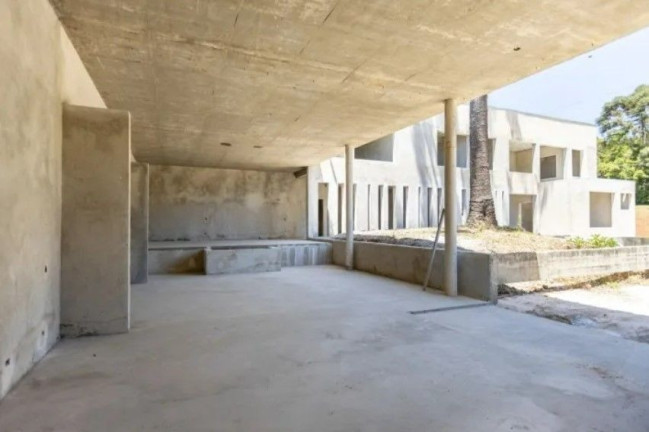 Imagem Casa com 5 Quartos à Venda, 620 m² em Orleans - Curitiba