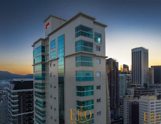 Apartamento com 3 Quartos à Venda, 115 m² em Meia Praia - Itapema
