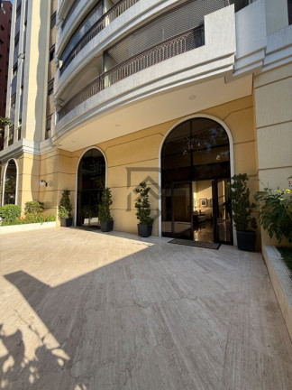 Apartamento com 3 Quartos à Venda, 116 m² em Vila Uberabinha - São Paulo