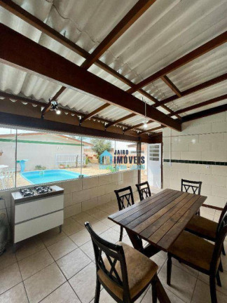 Imagem Casa com 3 Quartos à Venda, 146 m² em Centro - Tramandaí Imagem Casa com 3 Quartos à Venda, 146 m² em Centro - Tramandaí